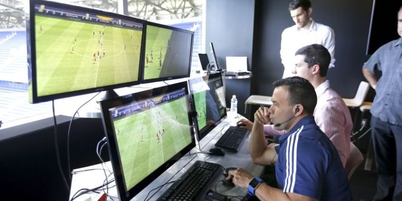 VAR