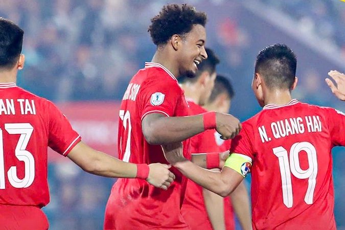 VN celebrate